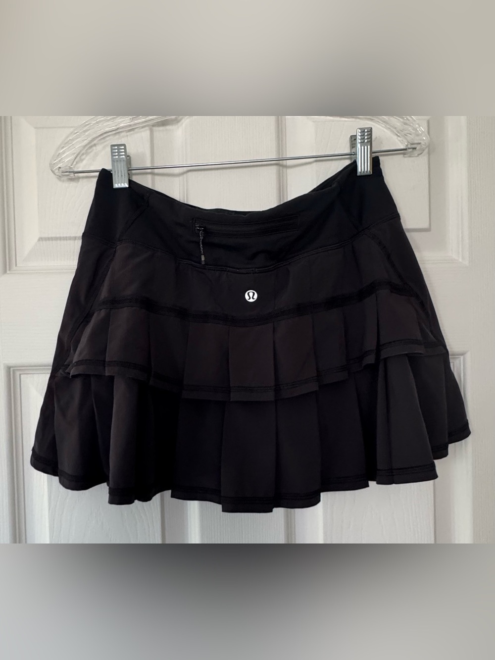 lululemon athletica Black Pleated Athletic Skirt with Waist Pocket